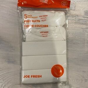 3 for $50 5 pack short sleeves bodysuits NWT 3-6M